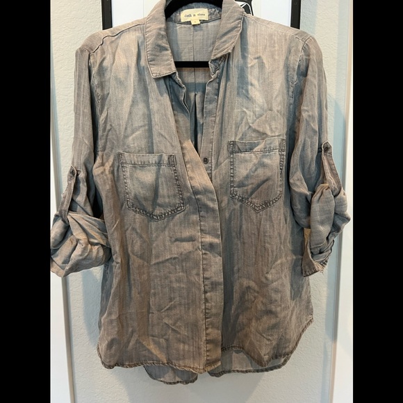Cloth & Stone Button down top - Picture 1 of 4